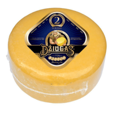 Сир Пармезан Джюгас 2міс Hard Cheese 40% Литва (вага від 0.5кг) ціна вказана за 1кг